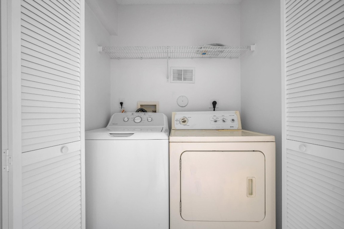 5630 NW 61st St 1317