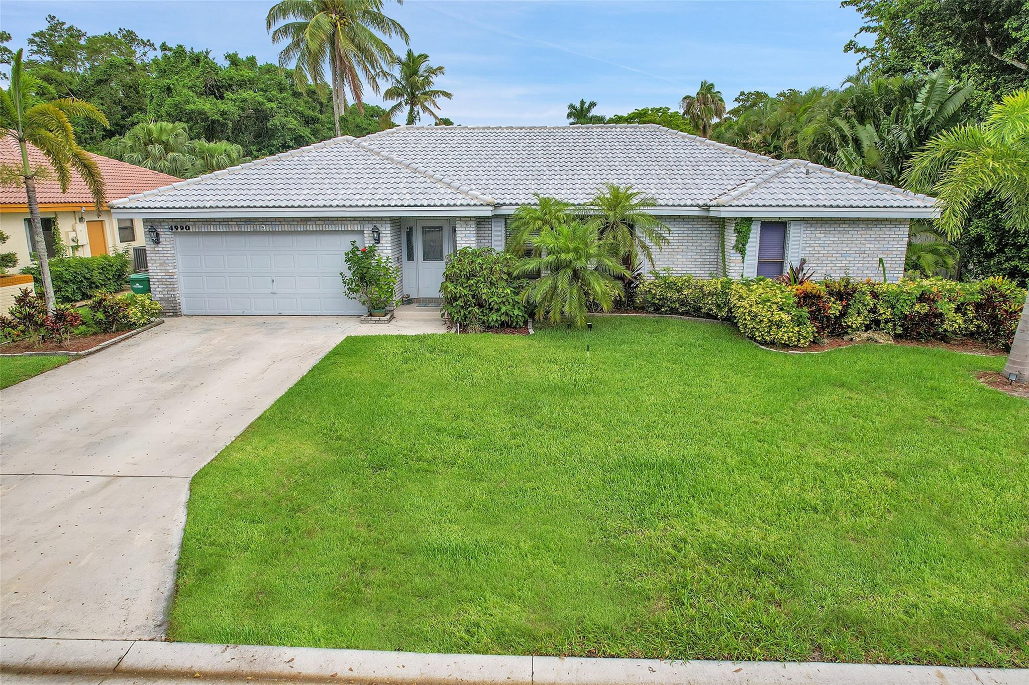 4990 NW 59th Way
