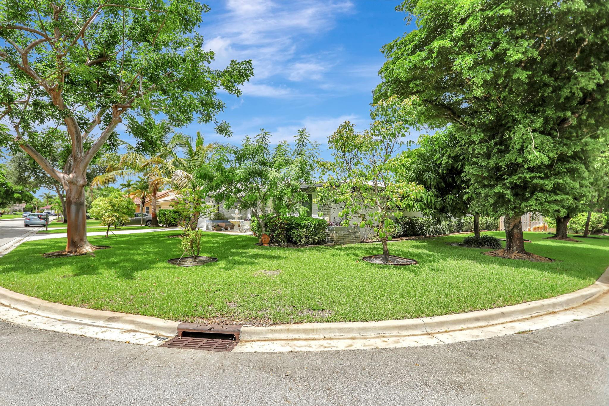 4722 NW 59th Way