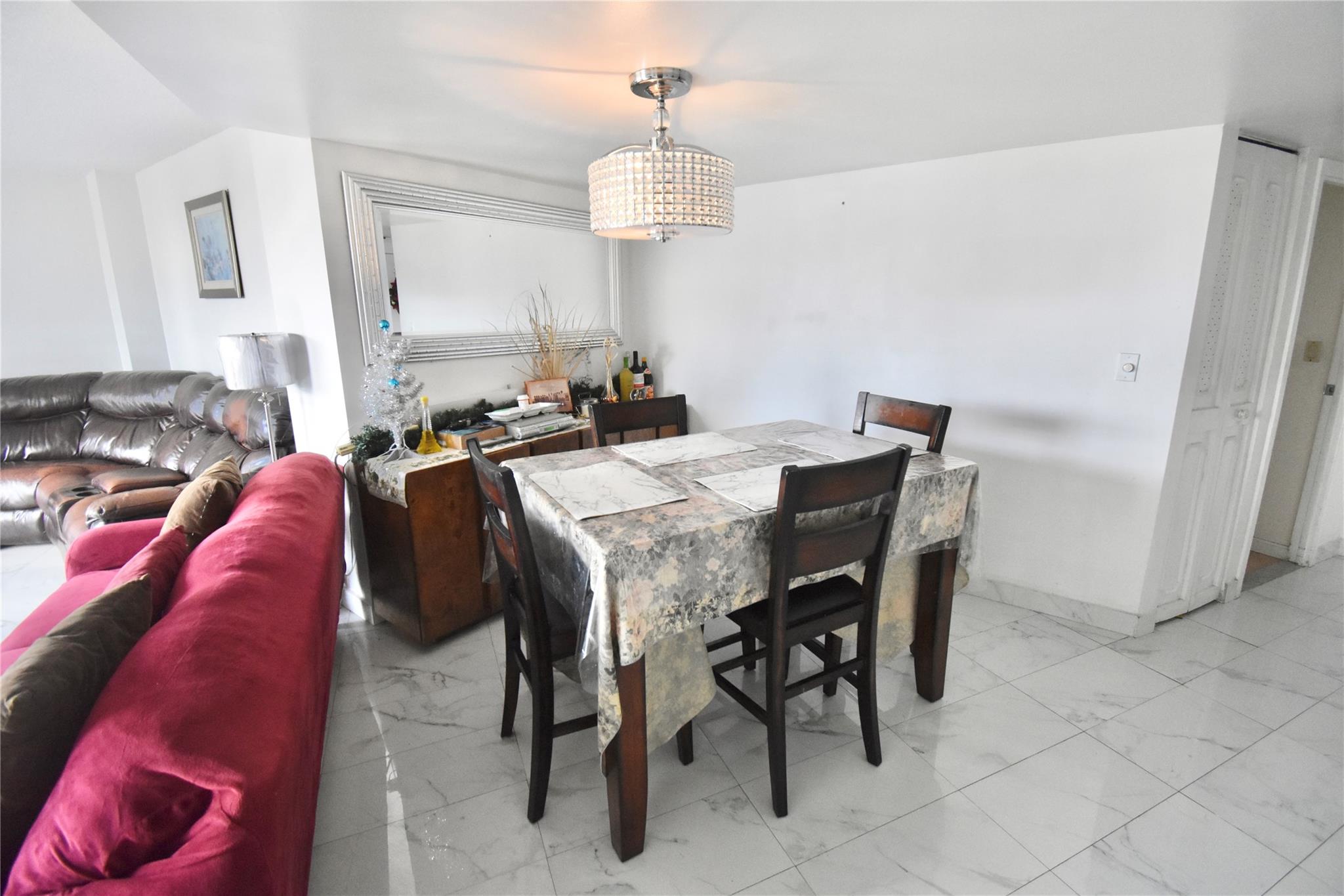 3475 N Country Club Dr 408