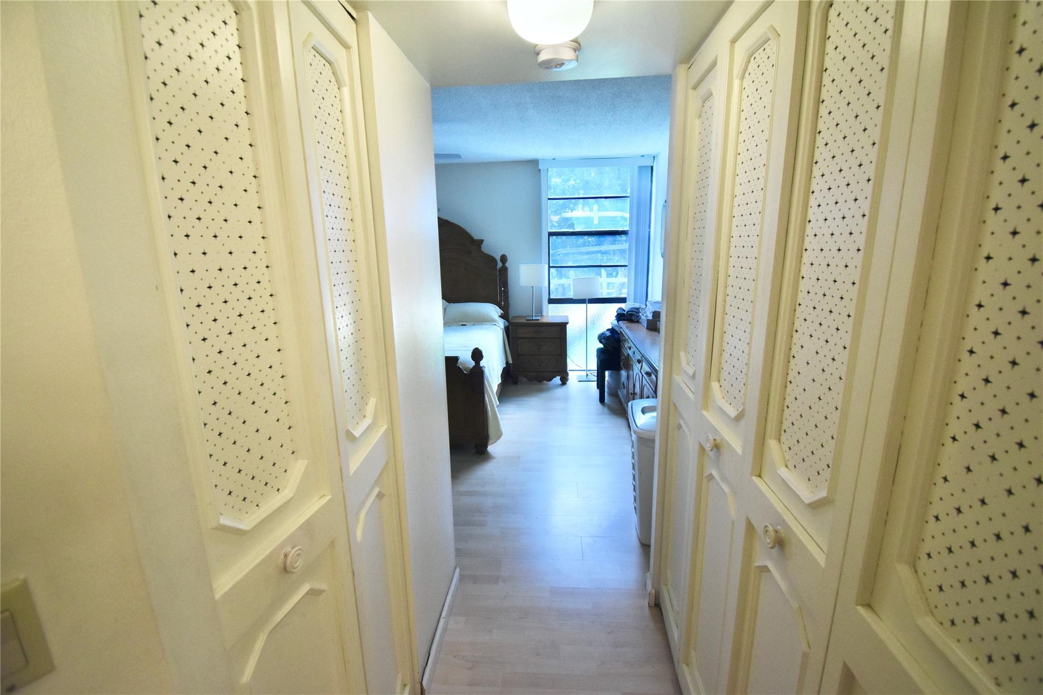 3475 N Country Club Dr 408