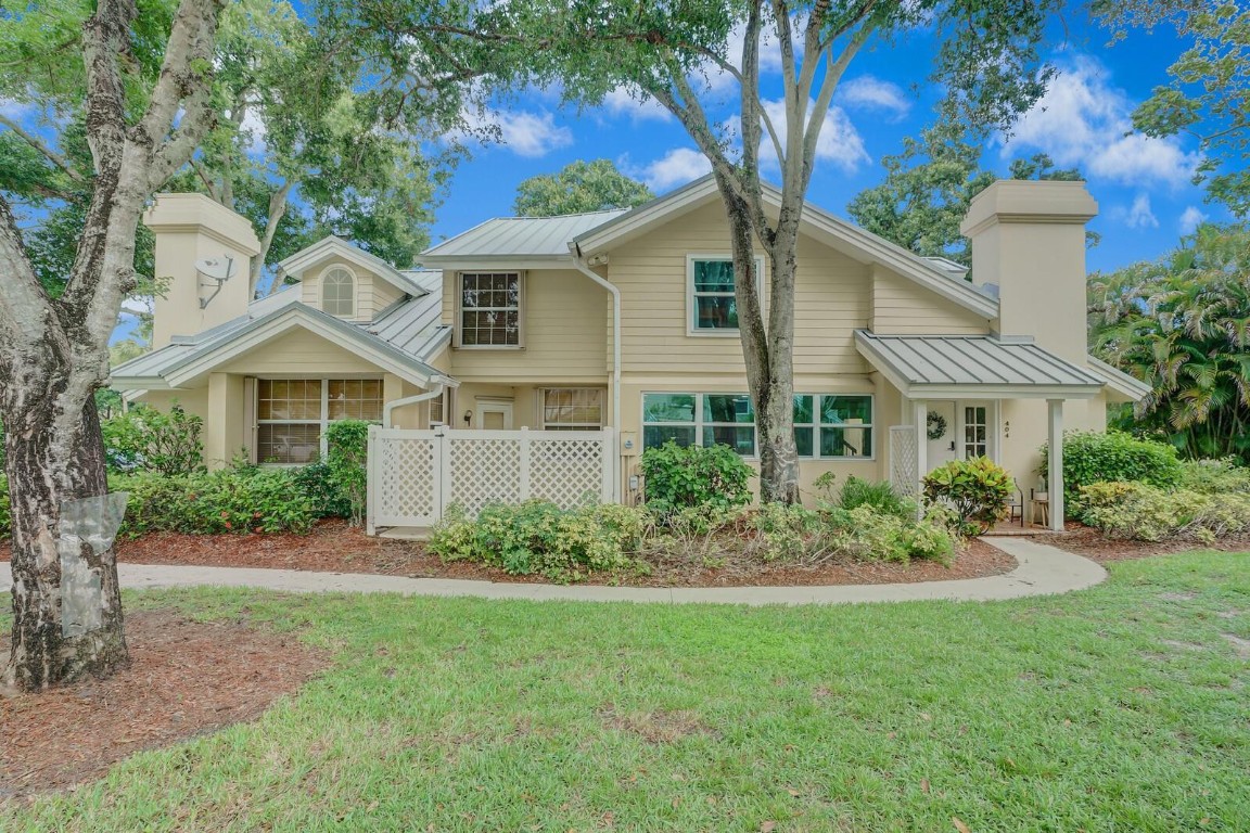 404 Andover Ct 404