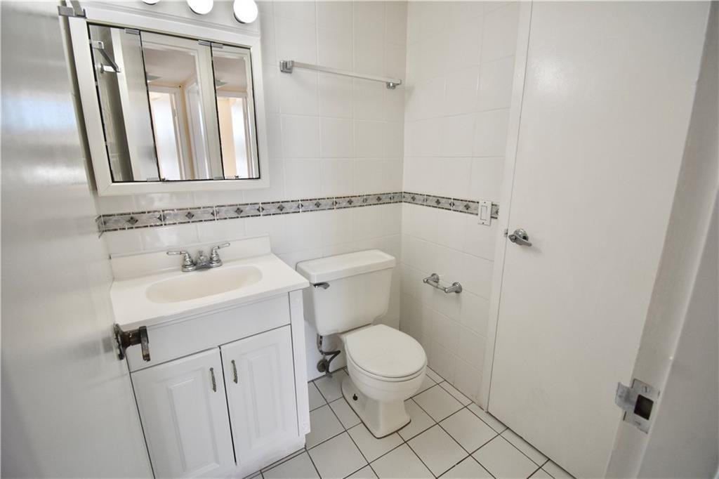 1800 NW 24th Ave 203