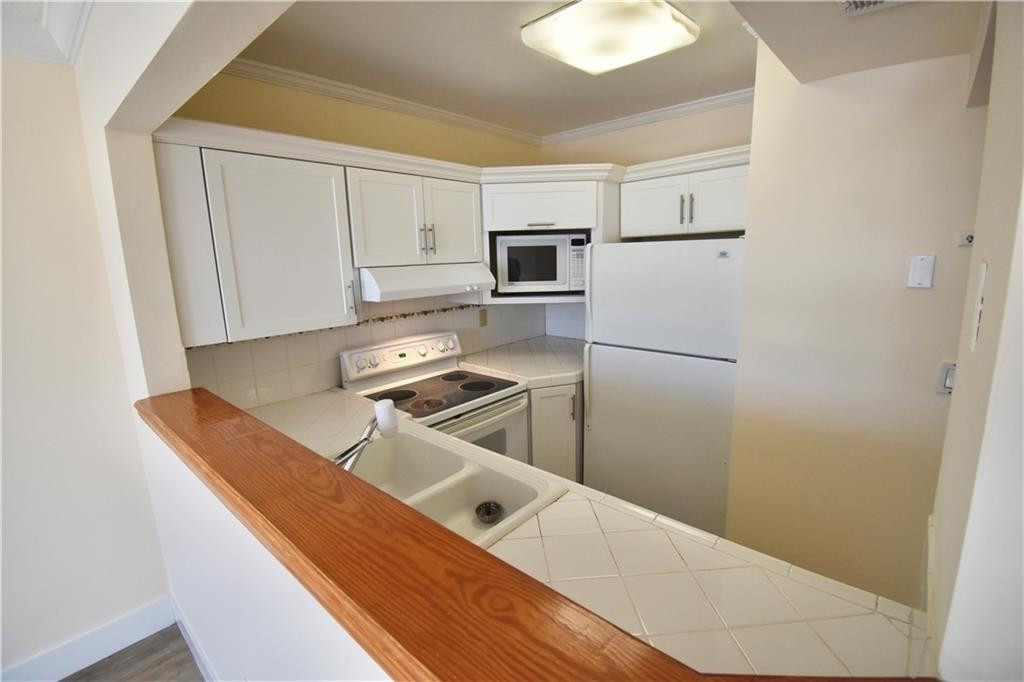 1800 NW 24th Ave 203