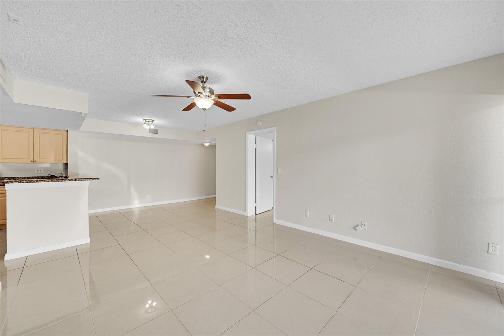 9066 W Atlantic Blvd 416