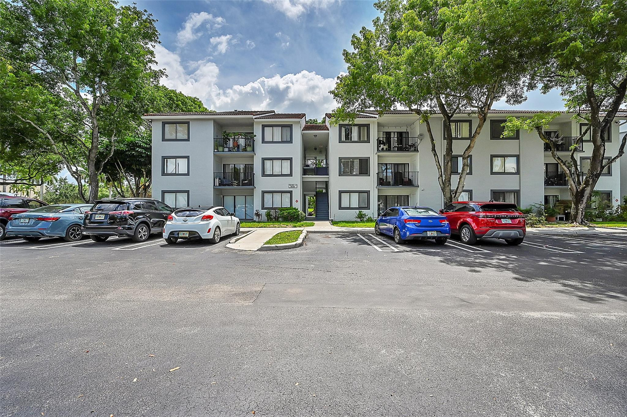9066 W Atlantic Blvd 416