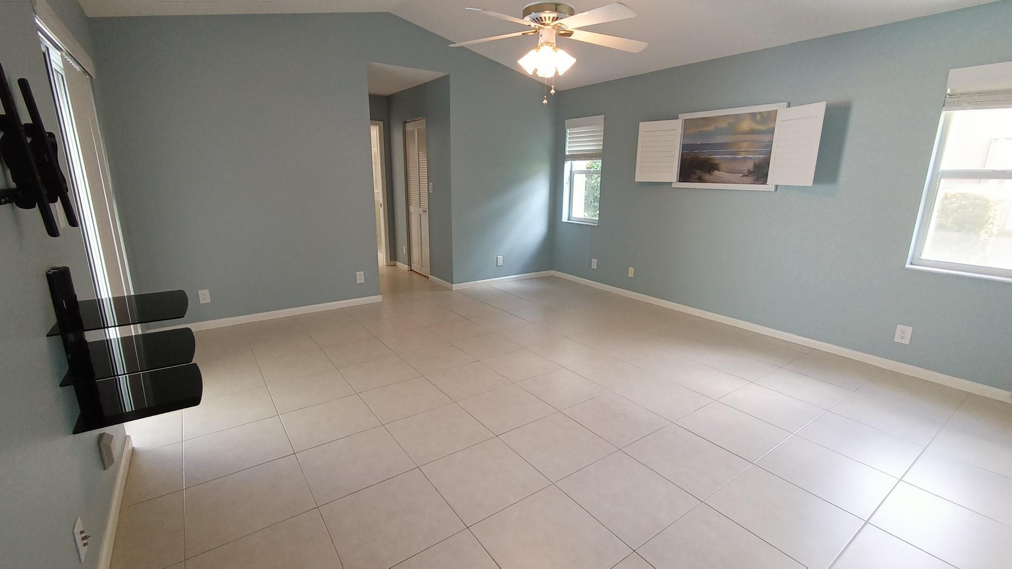 9712 NW 46th Mnr