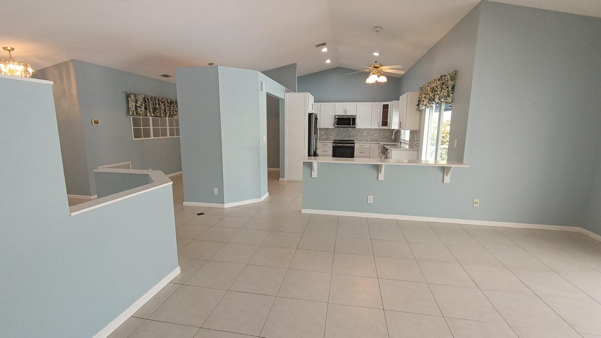 9712 NW 46th Mnr