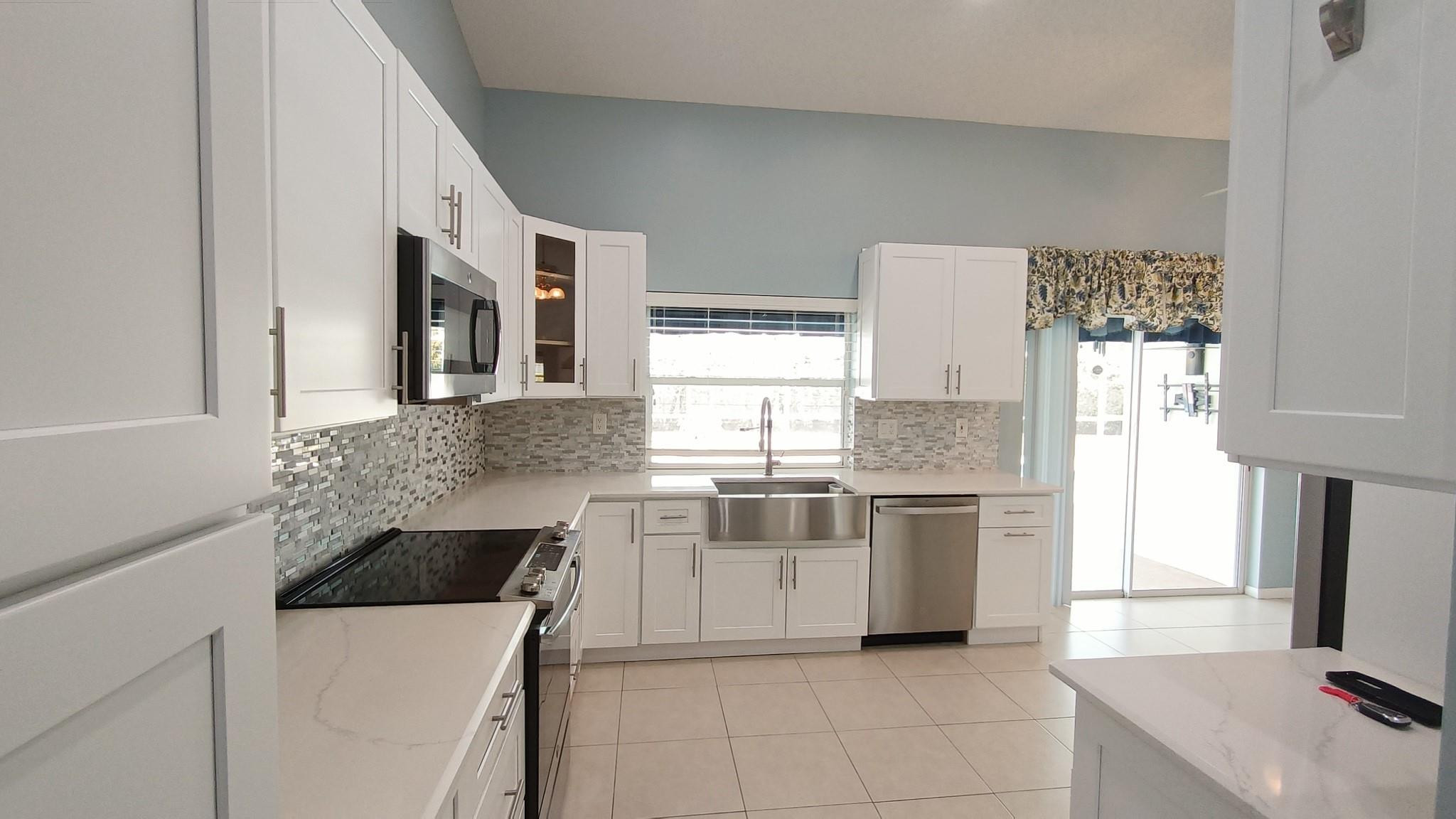 9712 NW 46th Mnr