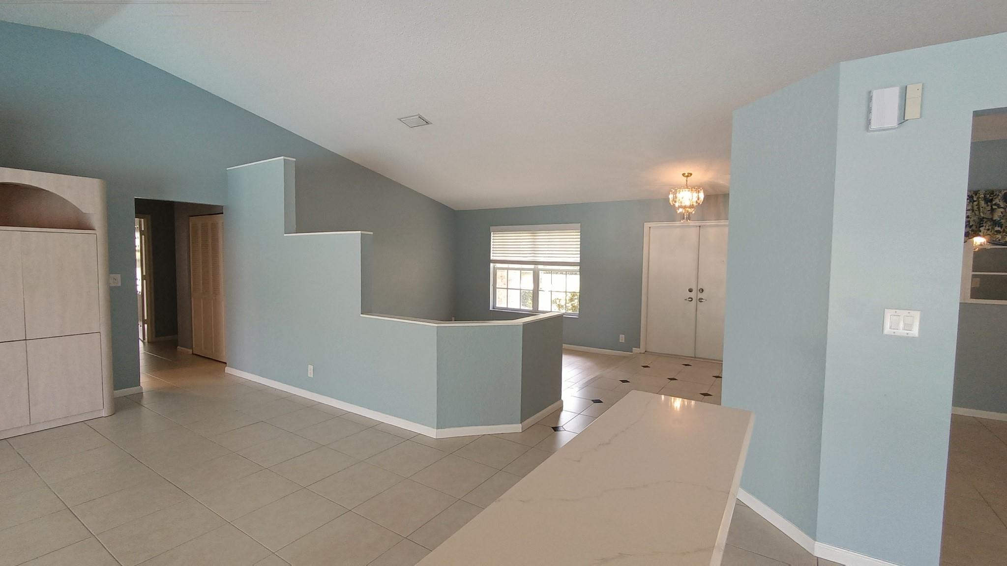 9712 NW 46th Mnr