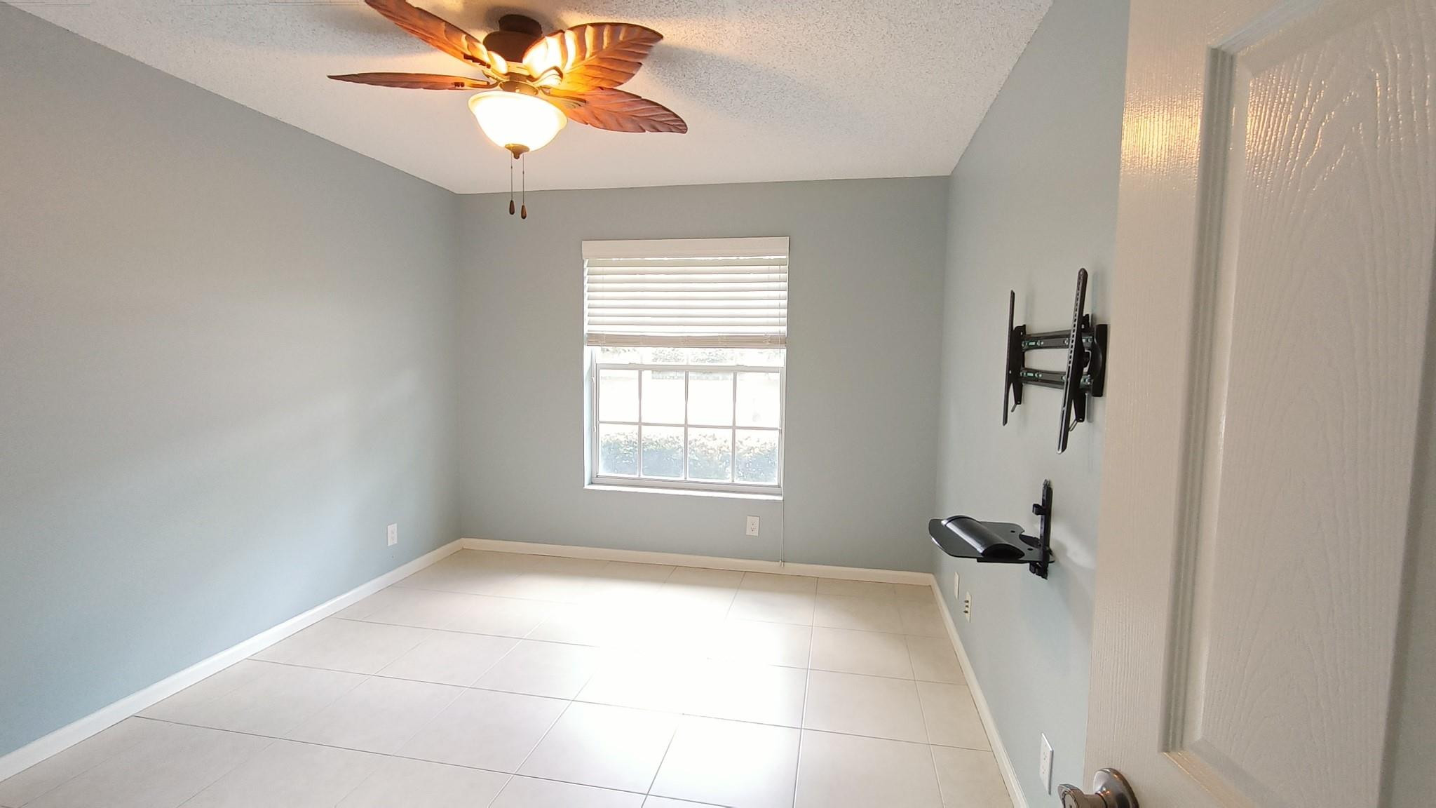 9712 NW 46th Mnr