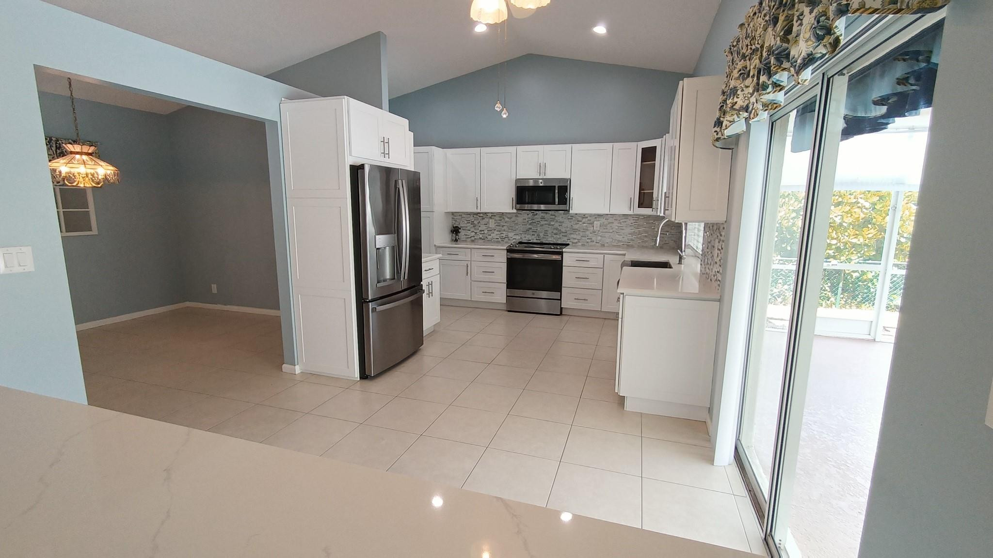 9712 NW 46th Mnr