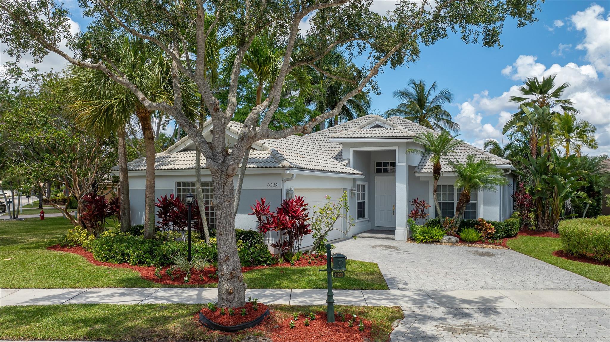11239 NW 65th Mnr