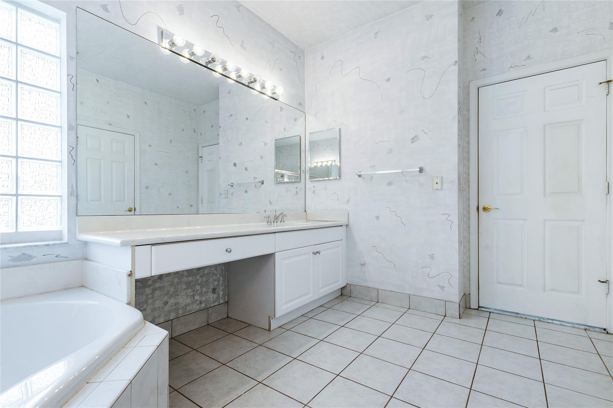 11239 NW 65th Mnr
