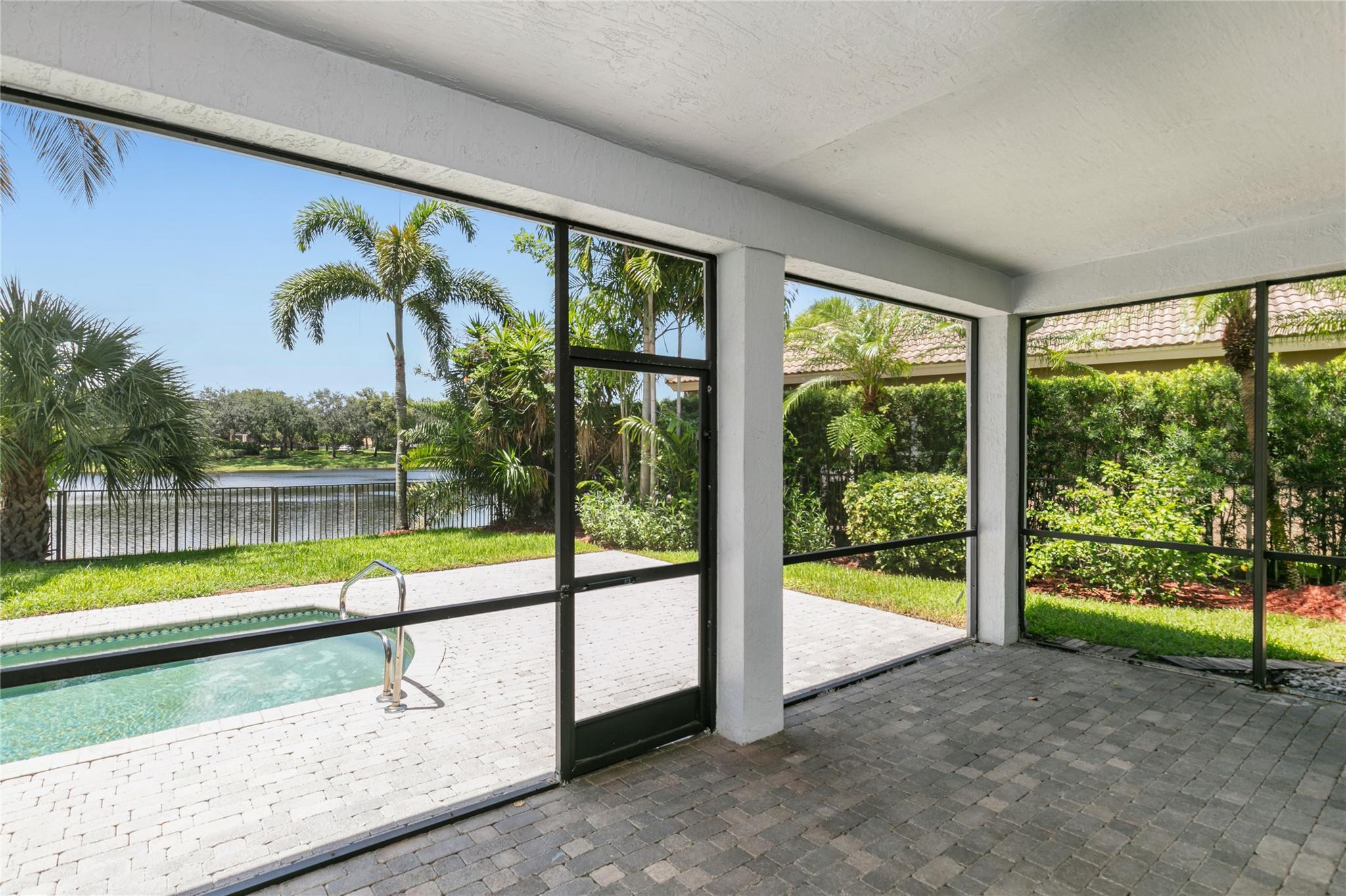 11239 NW 65th Mnr