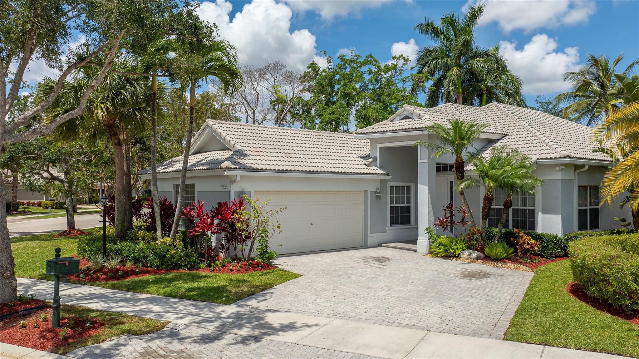11239 NW 65th Mnr