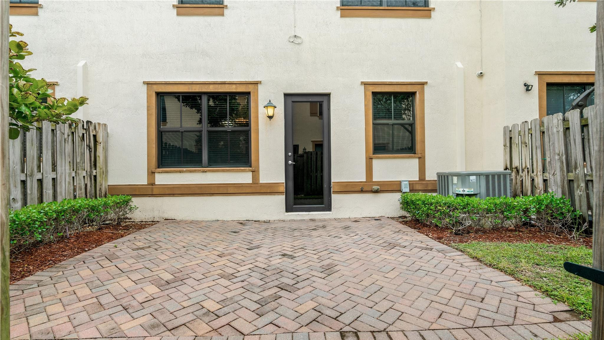 8448 Blue Cove Way 8448