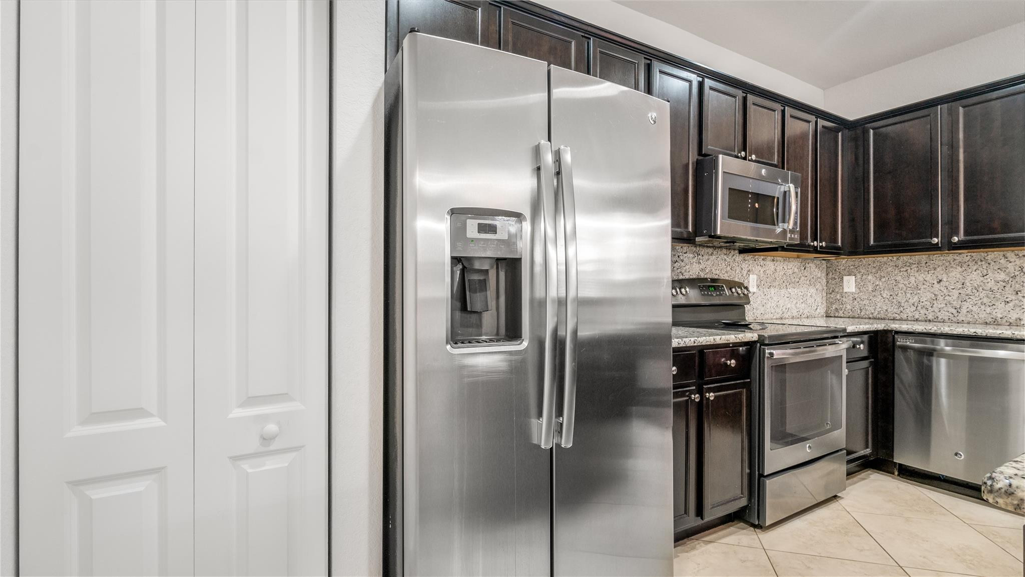 8448 Blue Cove Way 8448