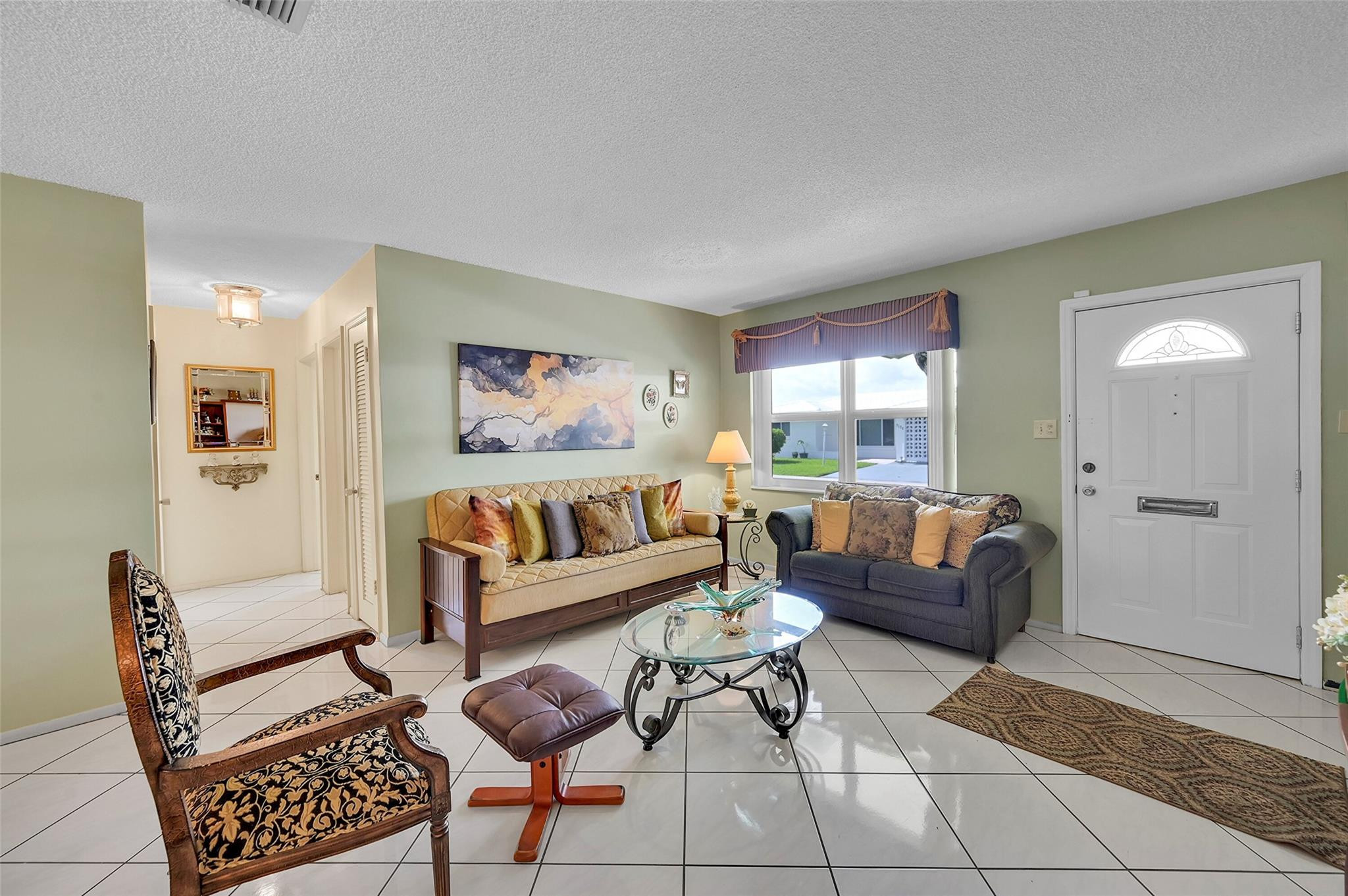 7107 NW 74th Pl