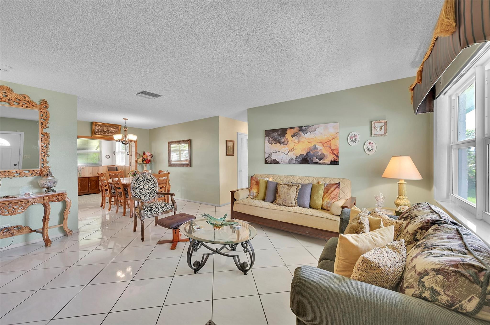 7107 NW 74th Pl
