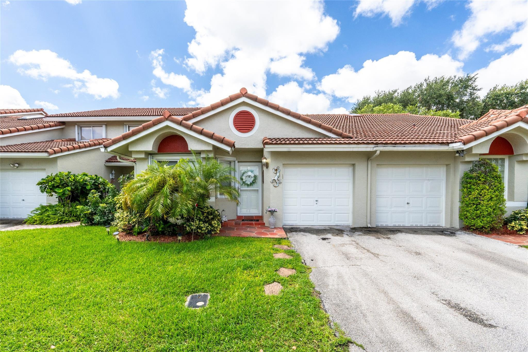 7616 S Pinewalk Dr 7616