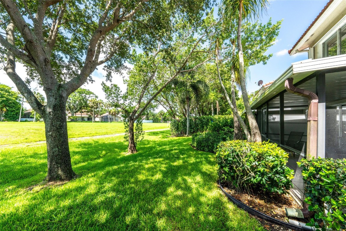 7558 S Pinewalk Dr 7558