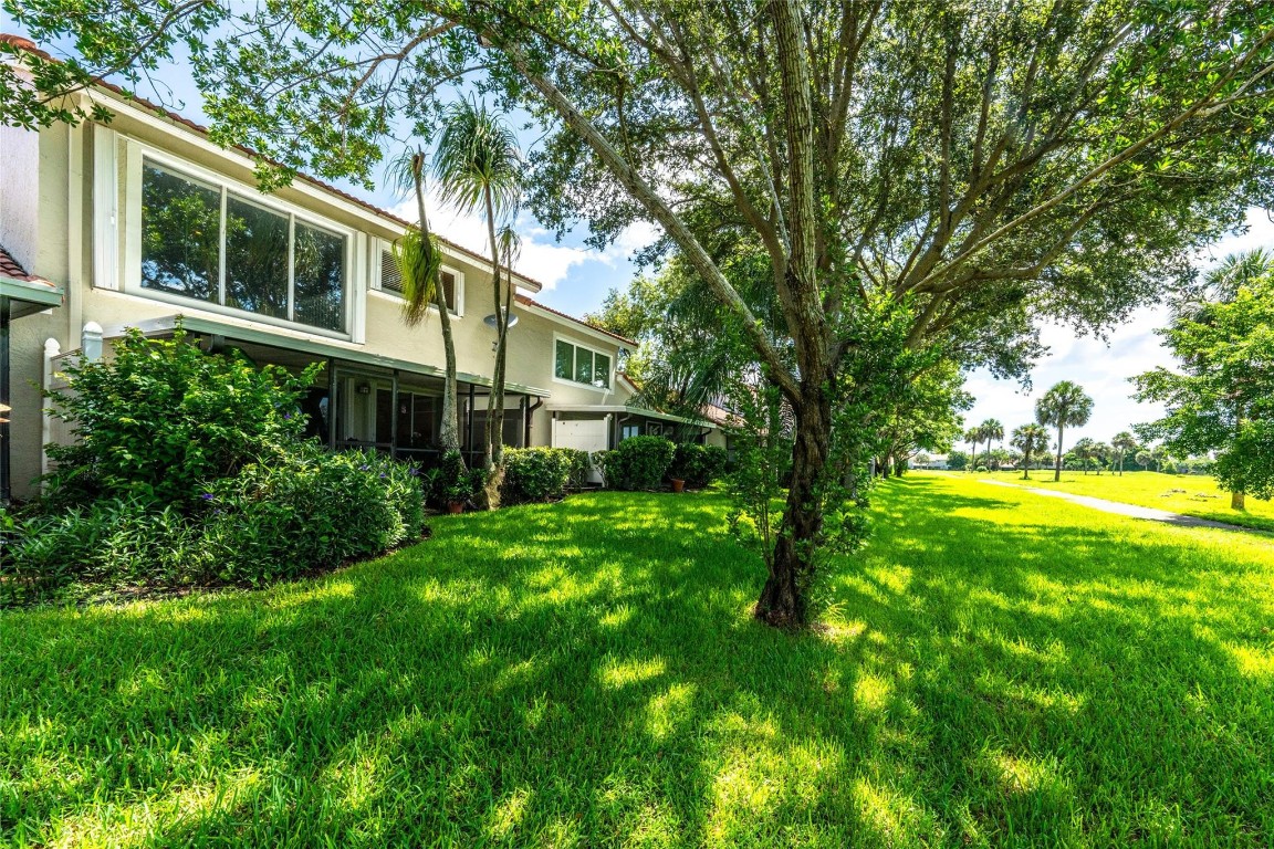 7558 S Pinewalk Dr 7558