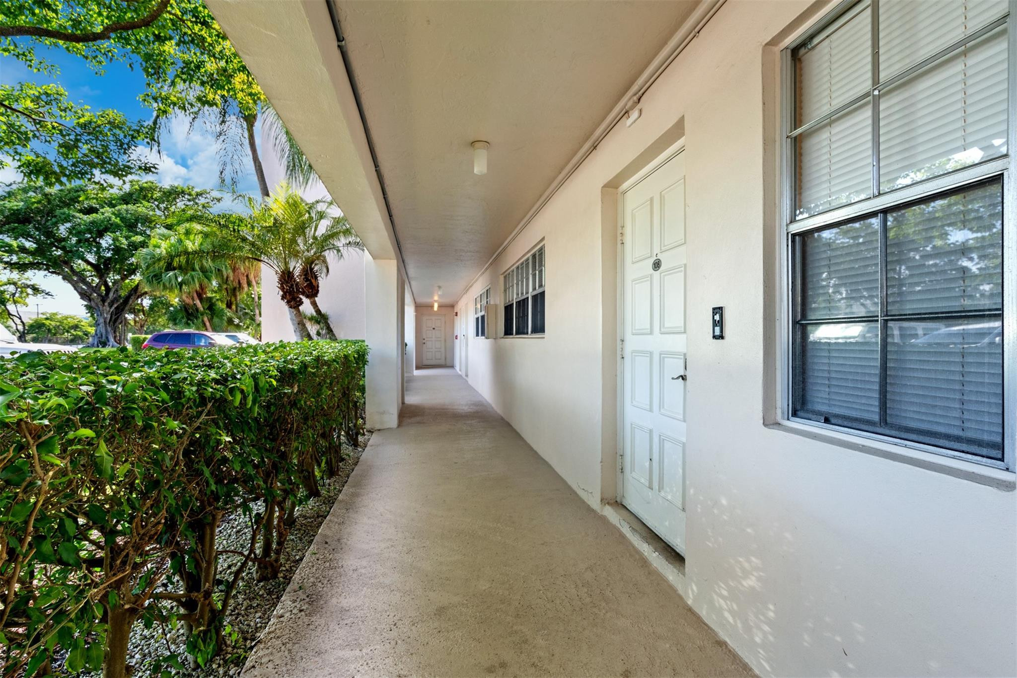 3151 S Palm Aire Dr 108