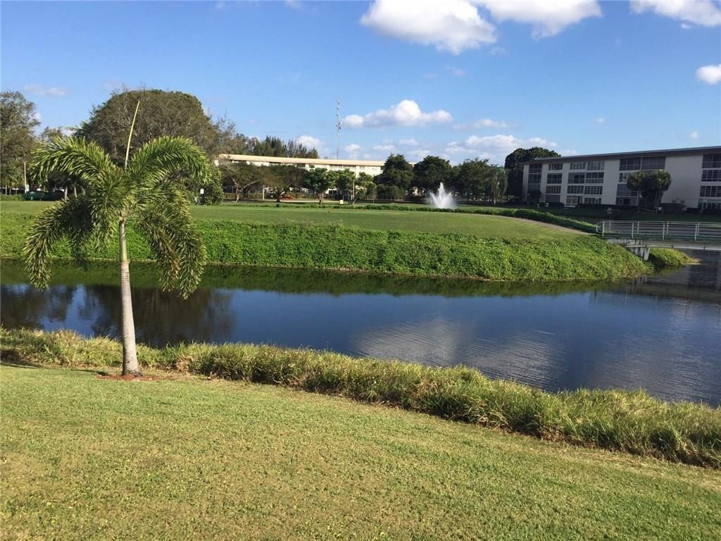 3502 Bimini Ln B2