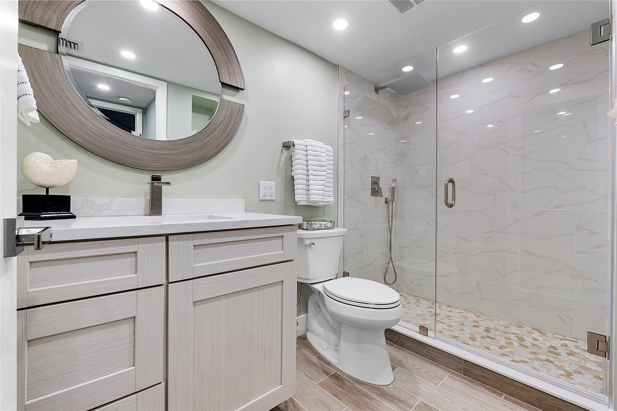 3502 Bimini Ln B2
