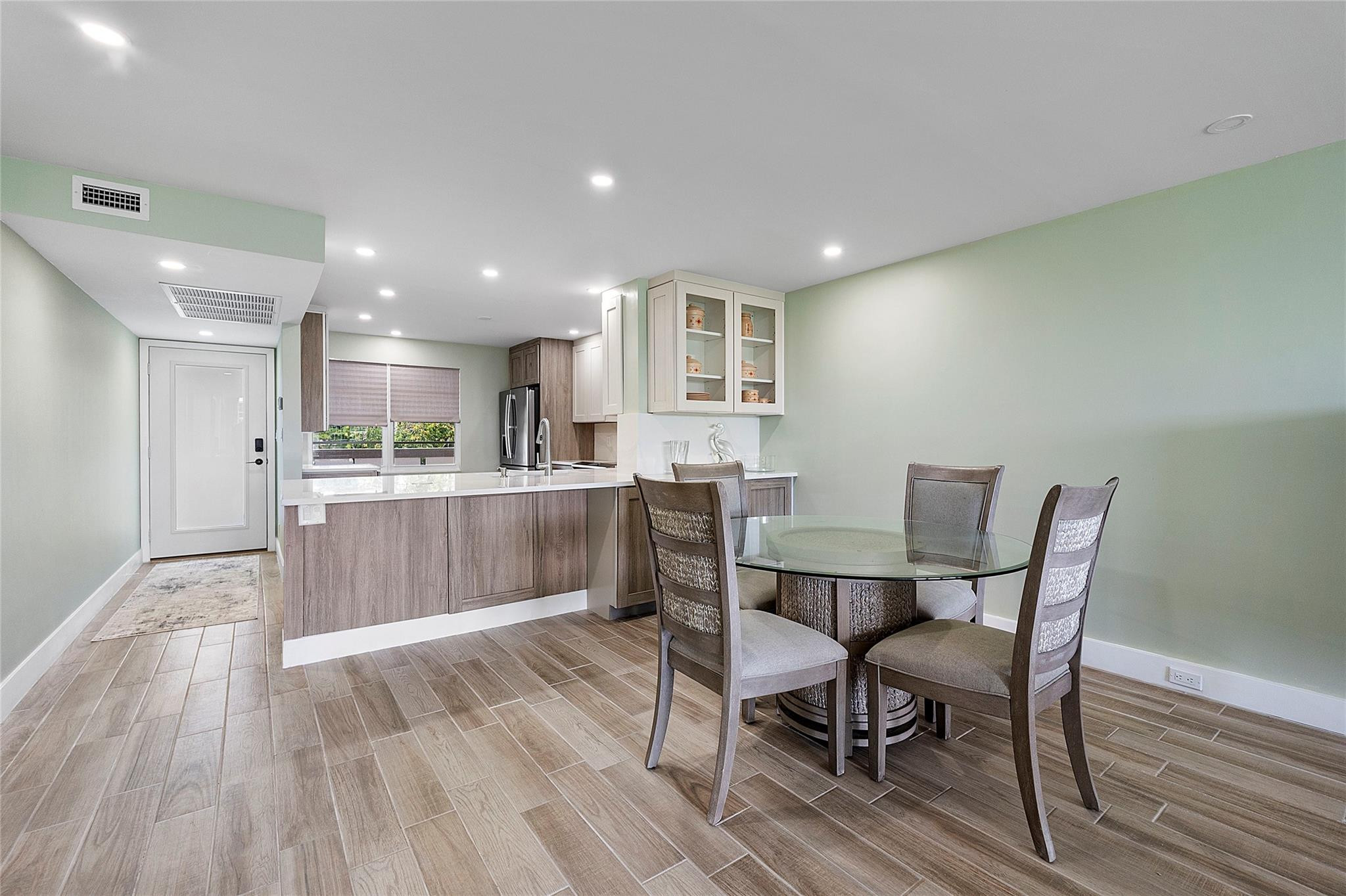 3502 Bimini Ln B2