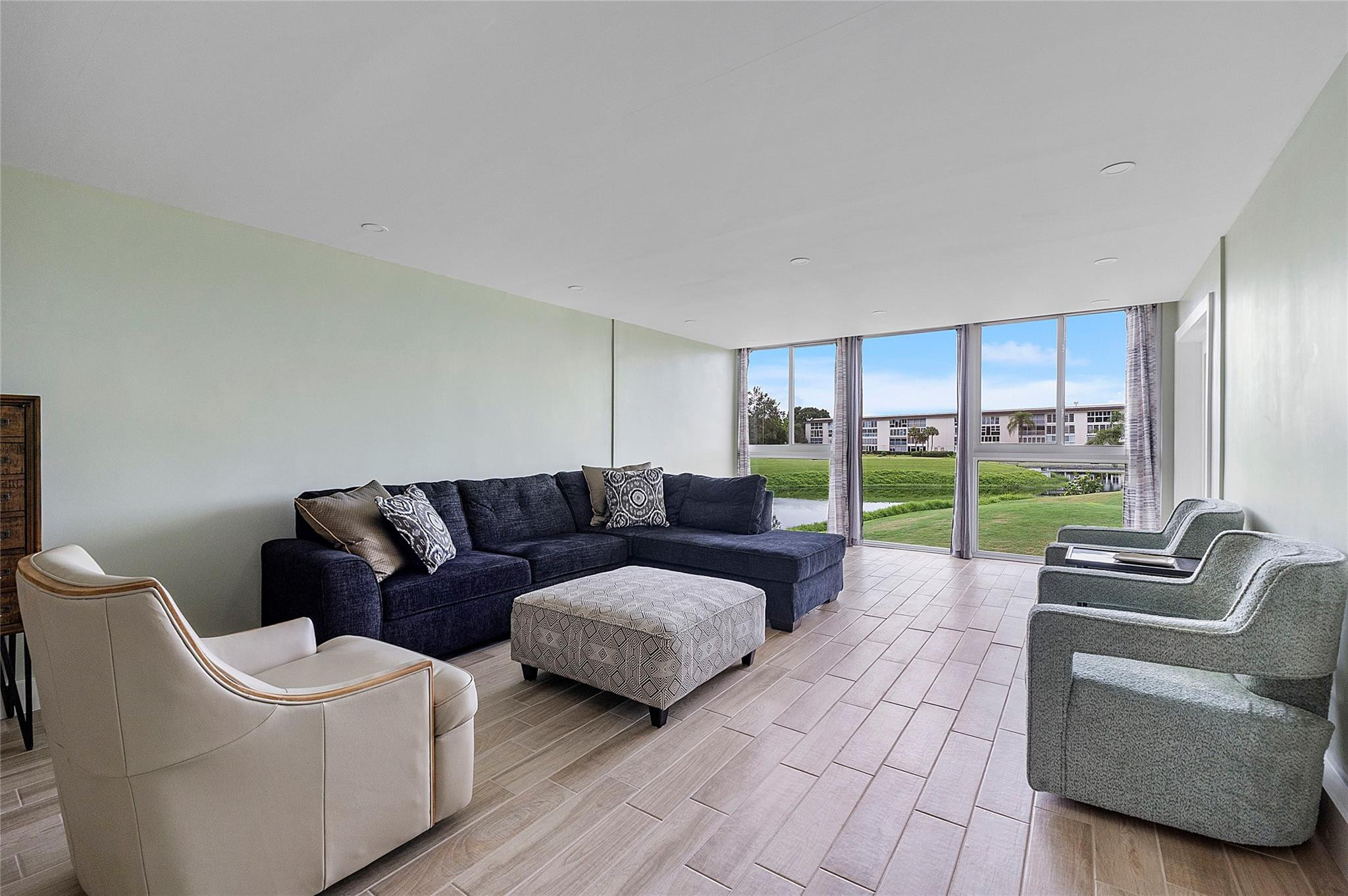 3502 Bimini Ln B2