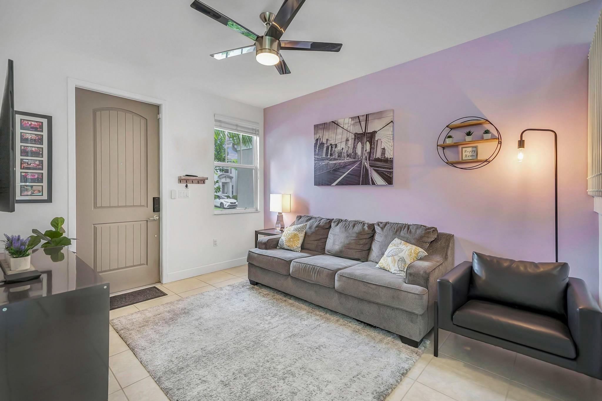 4743 NW 48th Ter