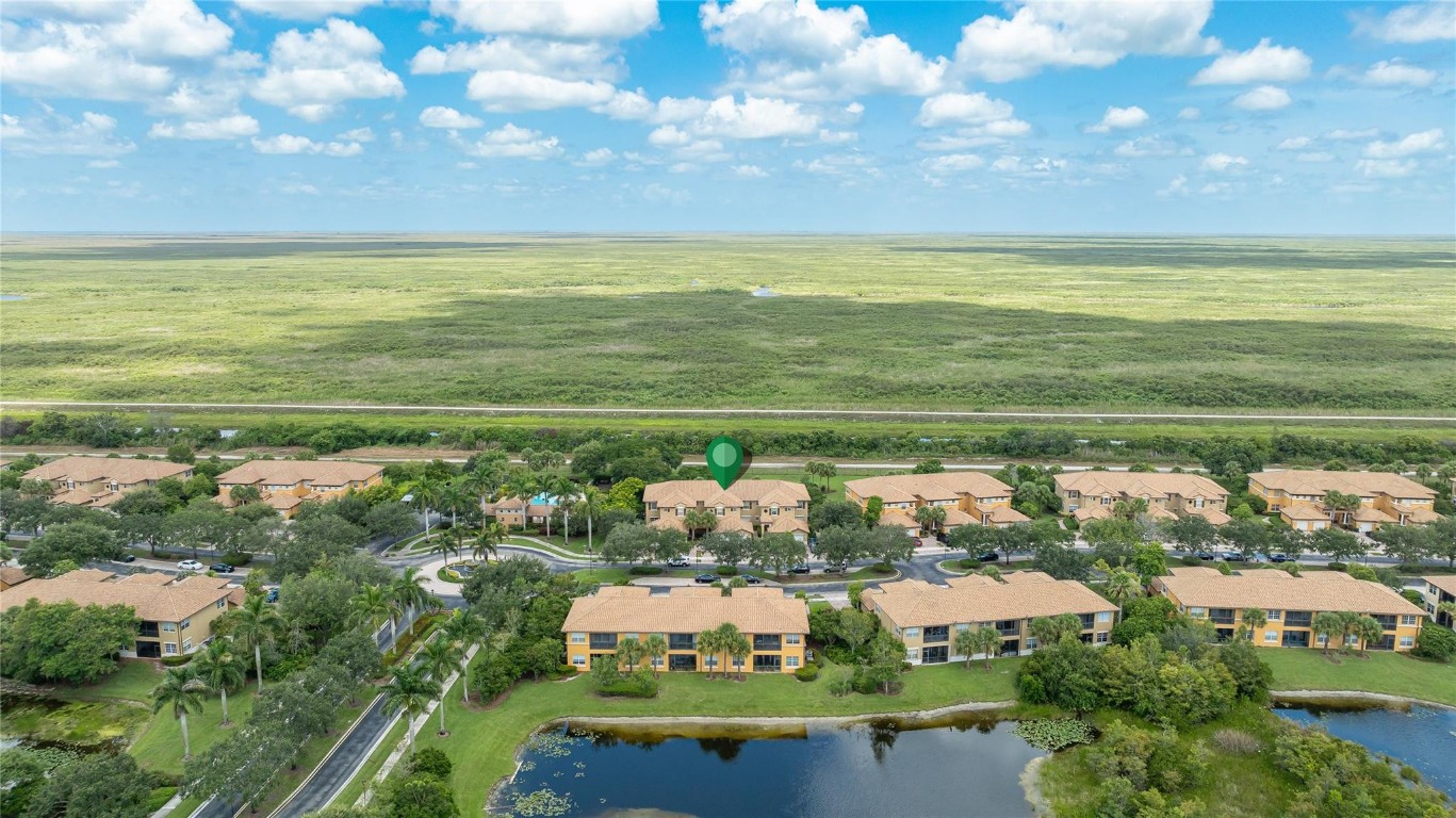 8205 NW 128th Ln 8205