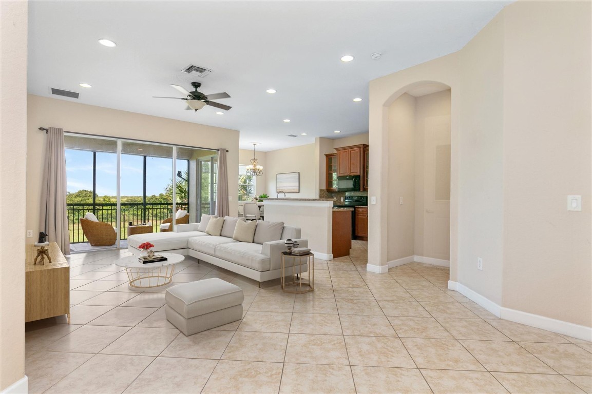 8205 NW 128th Ln 8205