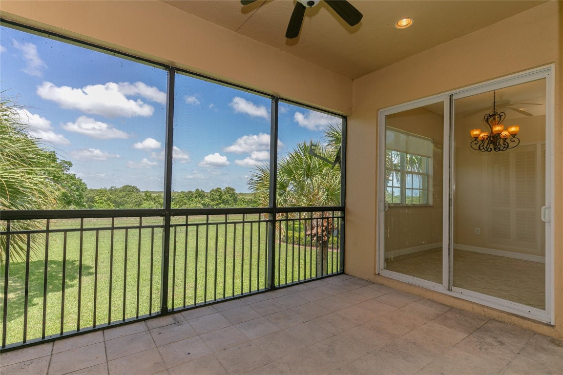 8205 NW 128th Ln 8205