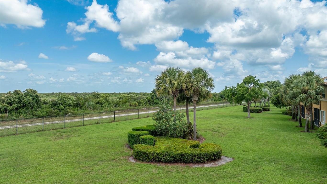 8205 NW 128th Ln 8205