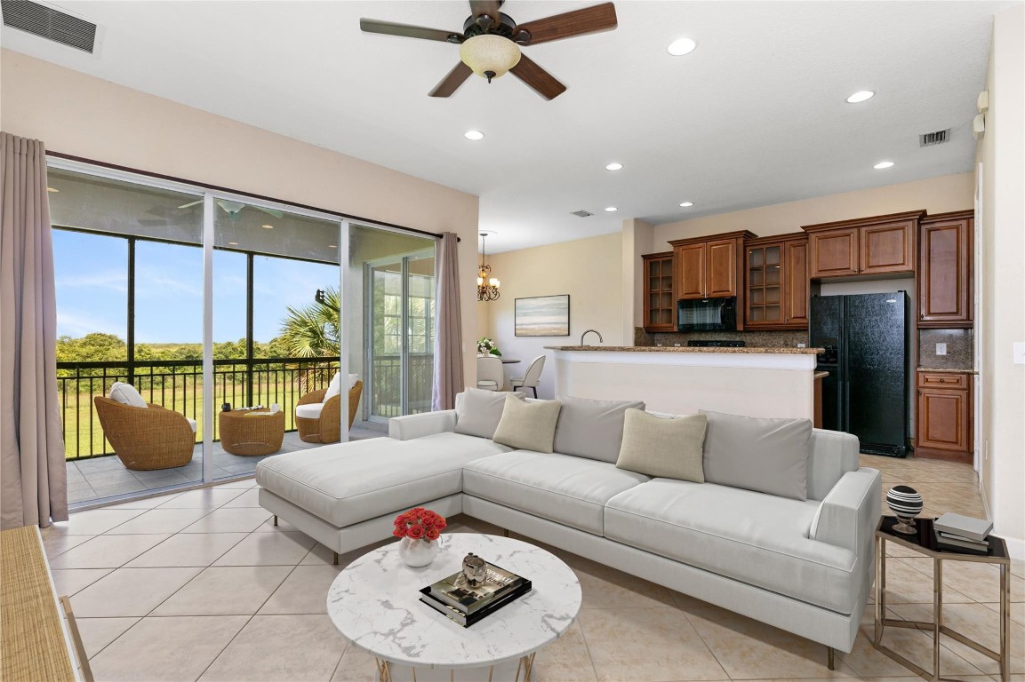 8205 NW 128th Ln 8205