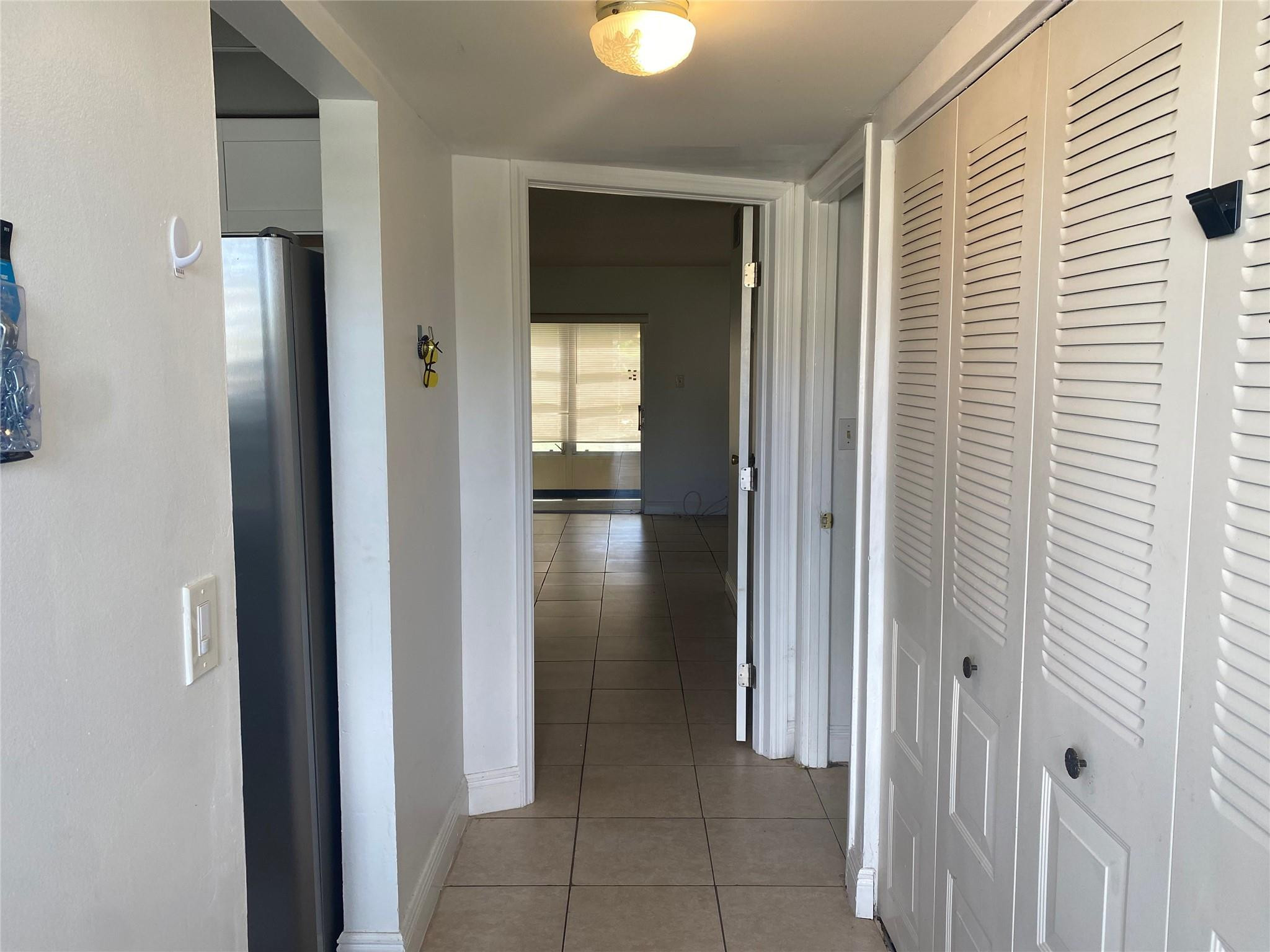 7355 NW 5th Pl