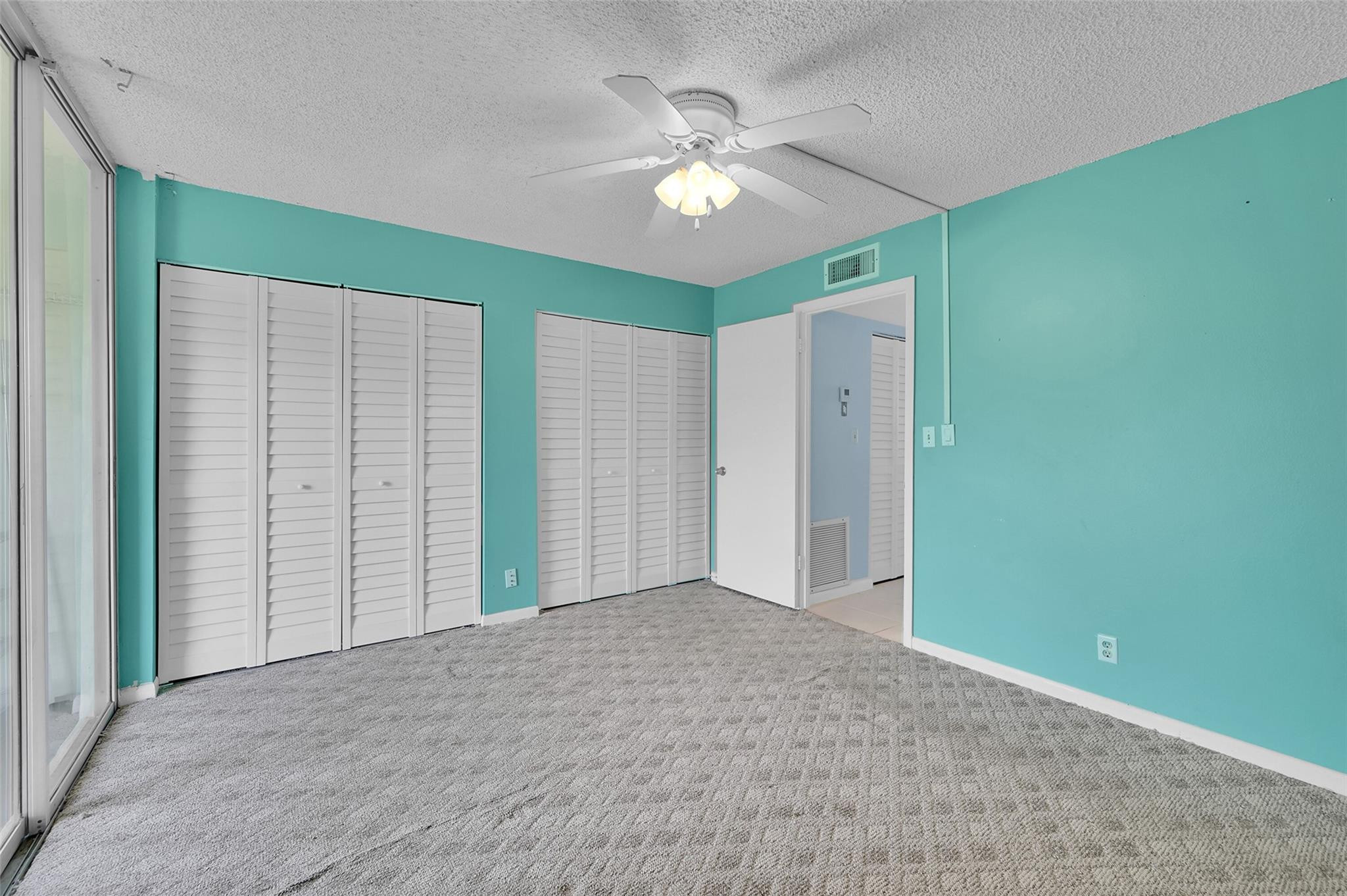 9121 Lakes Blvd 113