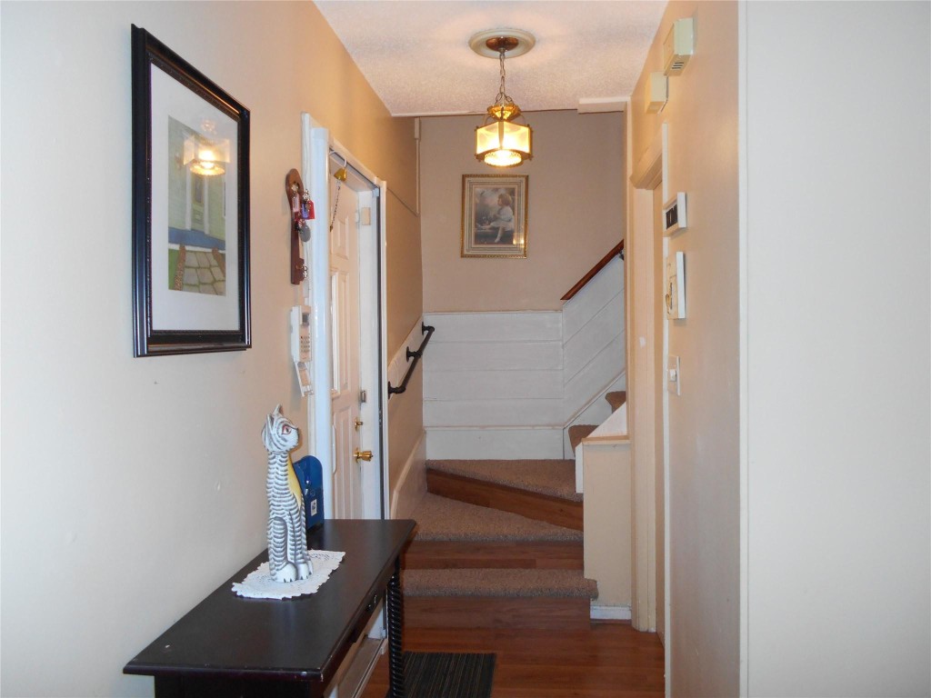 4409 NW 3rd Ter 4409