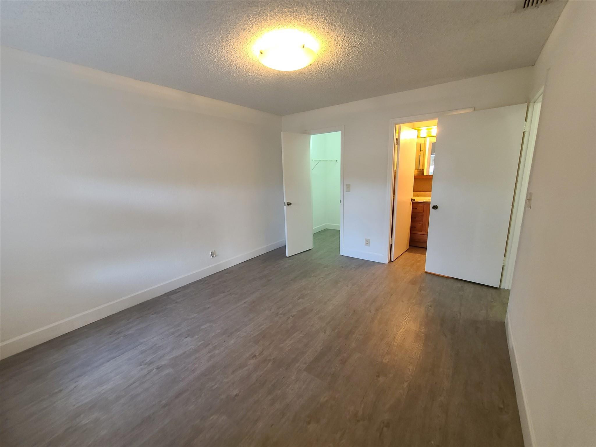 3330 Pinewalk Dr N 1617