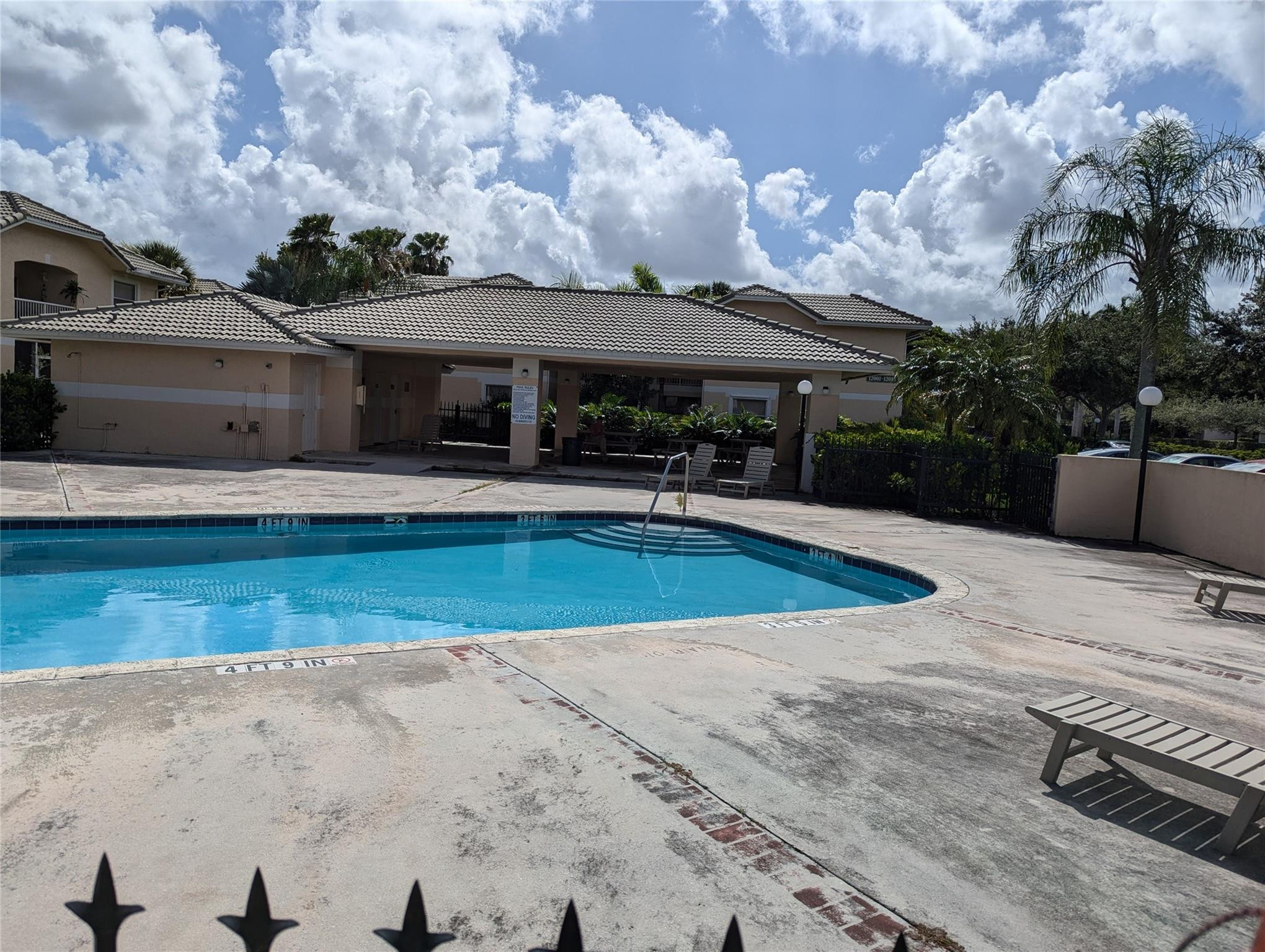 12183 Royal Palm Blvd 4B