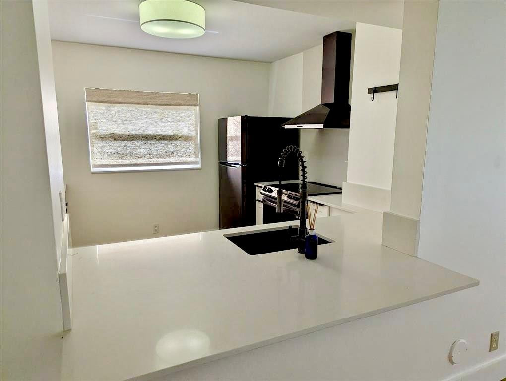 12183 Royal Palm Blvd 4B