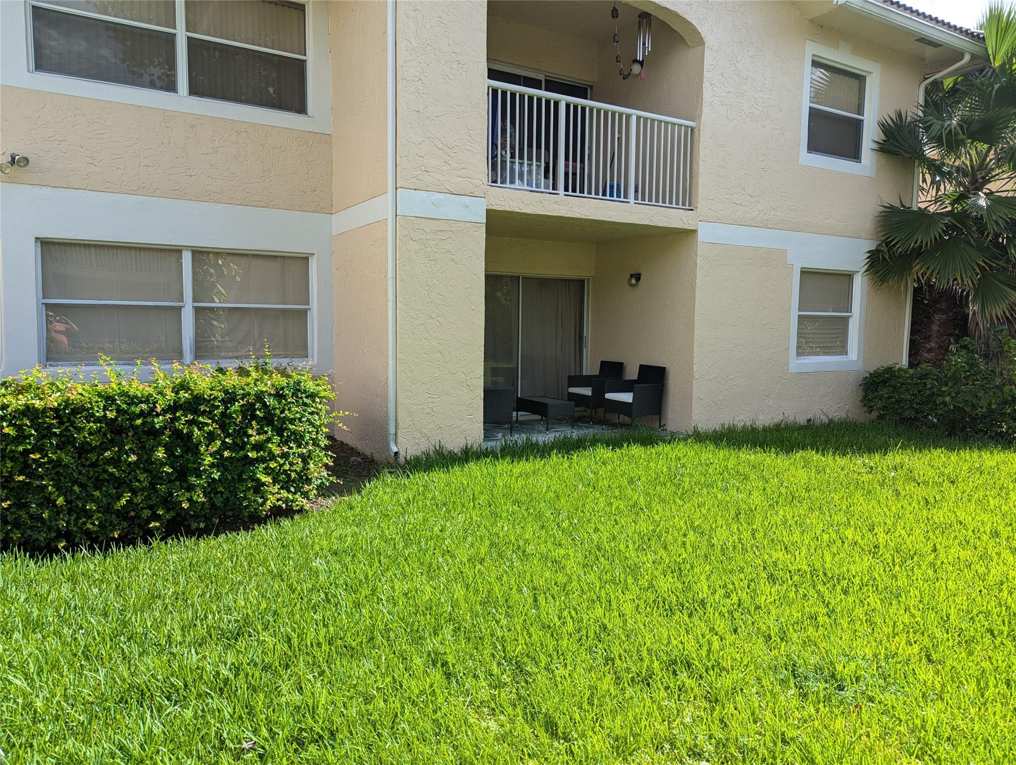 12183 Royal Palm Blvd 4B