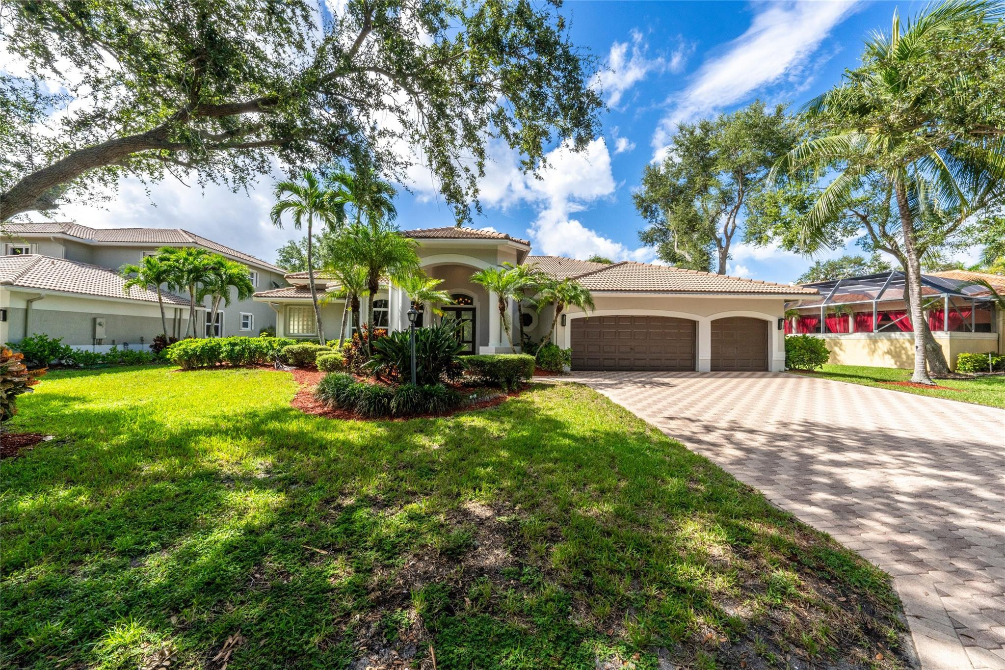 10542 NW 68th Ct