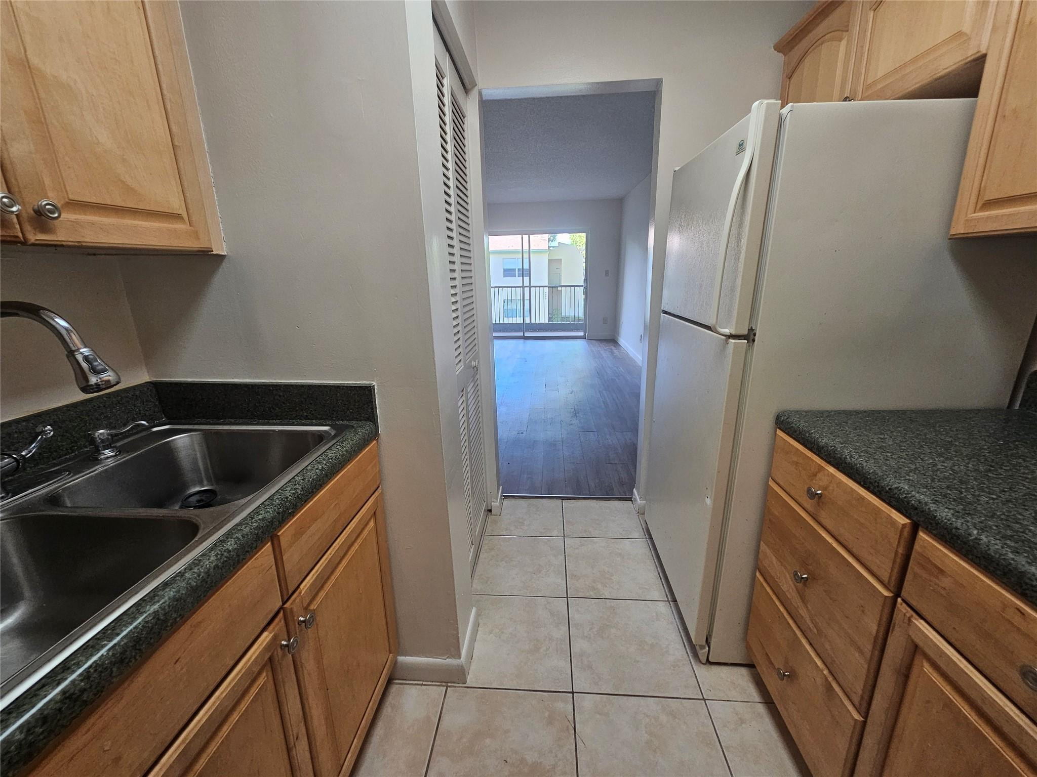 4279 NW 89th Ave 205