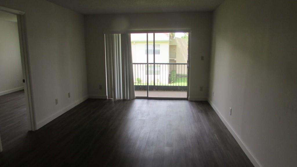 4279 NW 89th Ave 205