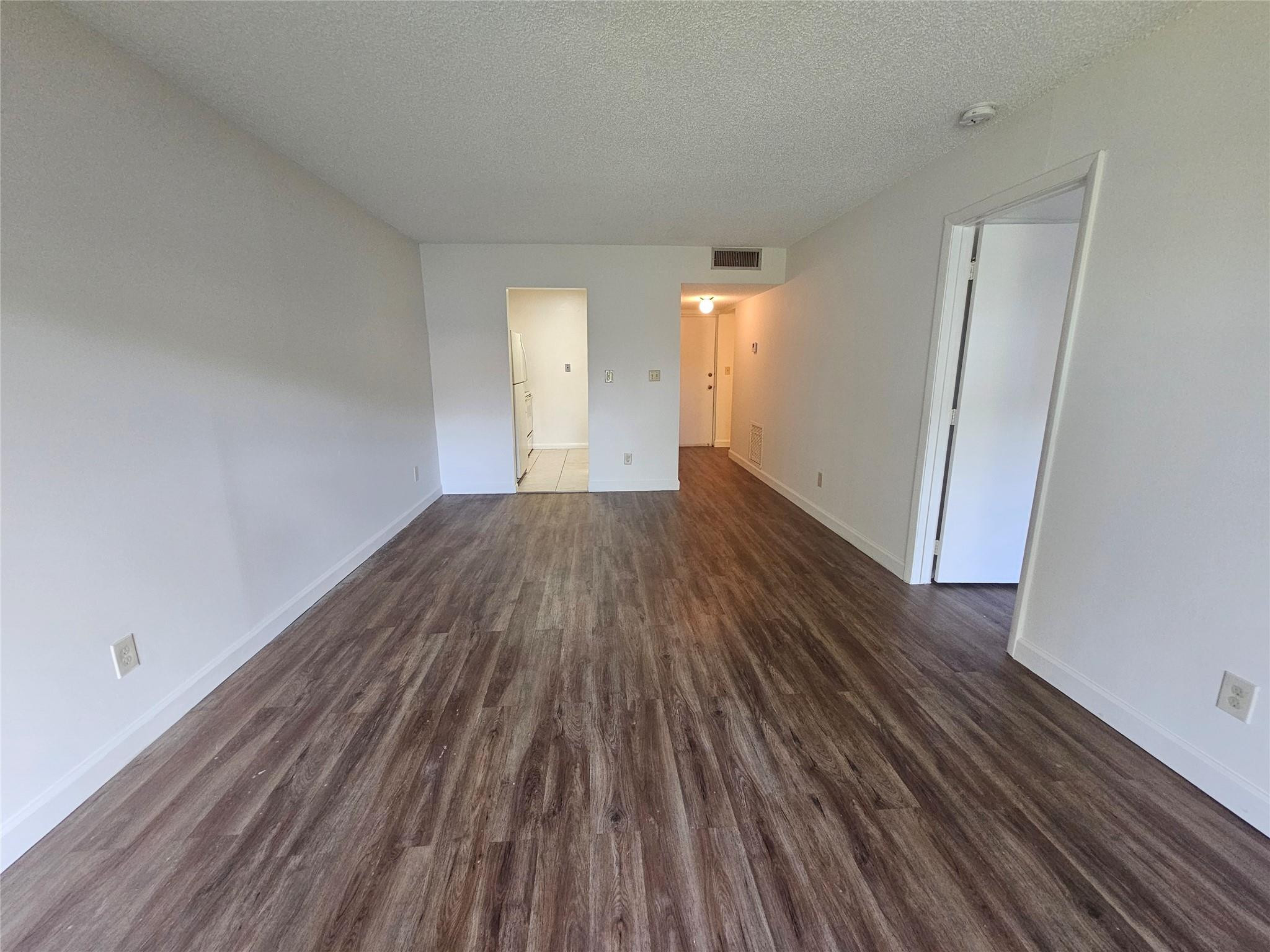 4279 NW 89th Ave 205