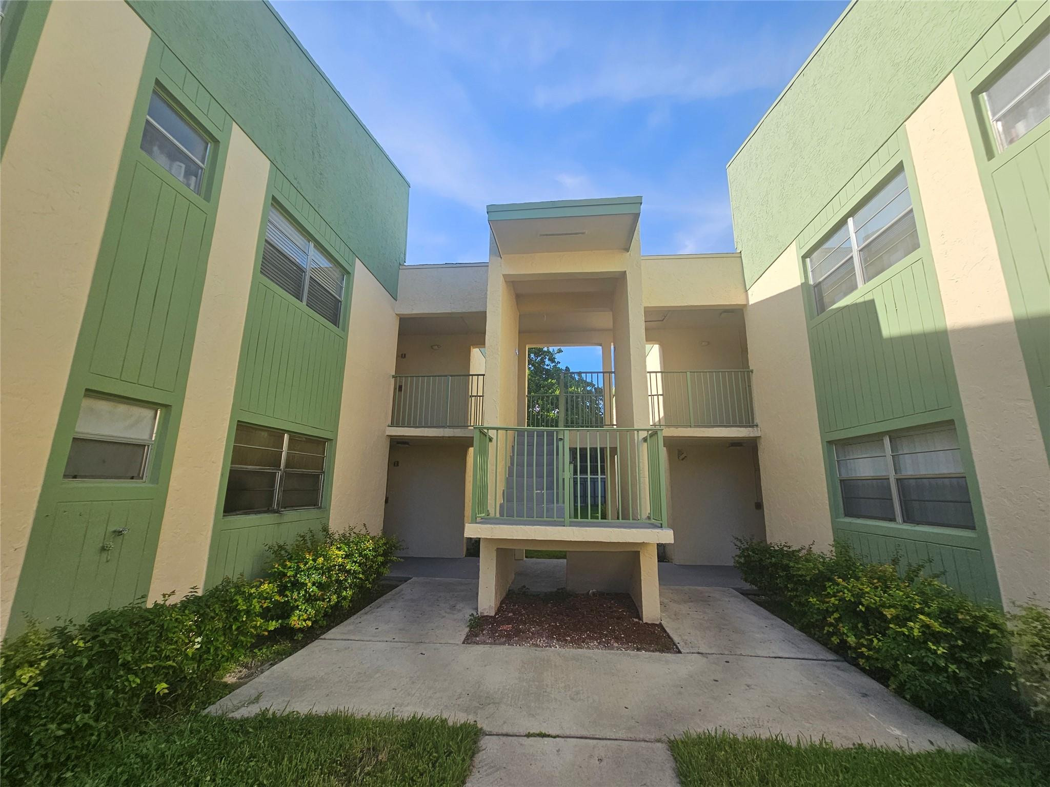 4279 NW 89th Ave 205